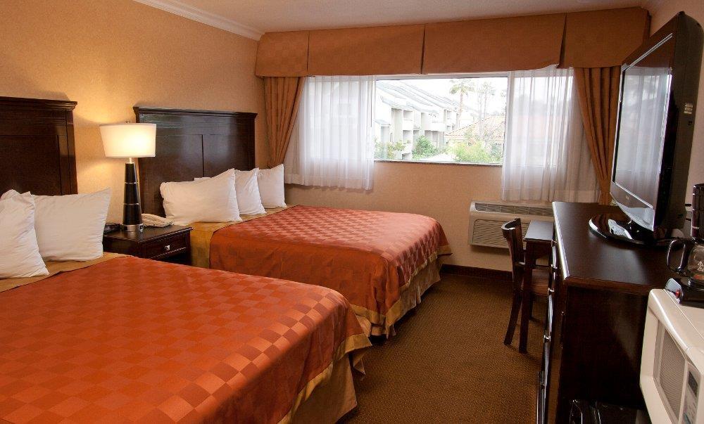Pasadena Rose & Crown Hotel Номер фото