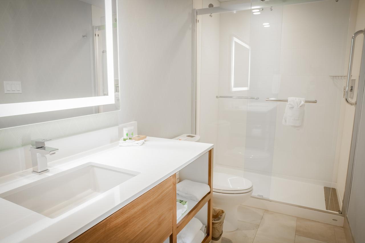 Pasadena Rose & Crown Hotel Екстер'єр фото