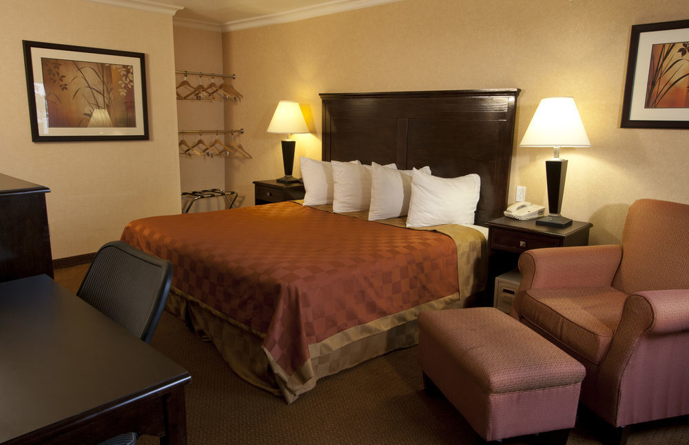 Pasadena Rose & Crown Hotel Екстер'єр фото