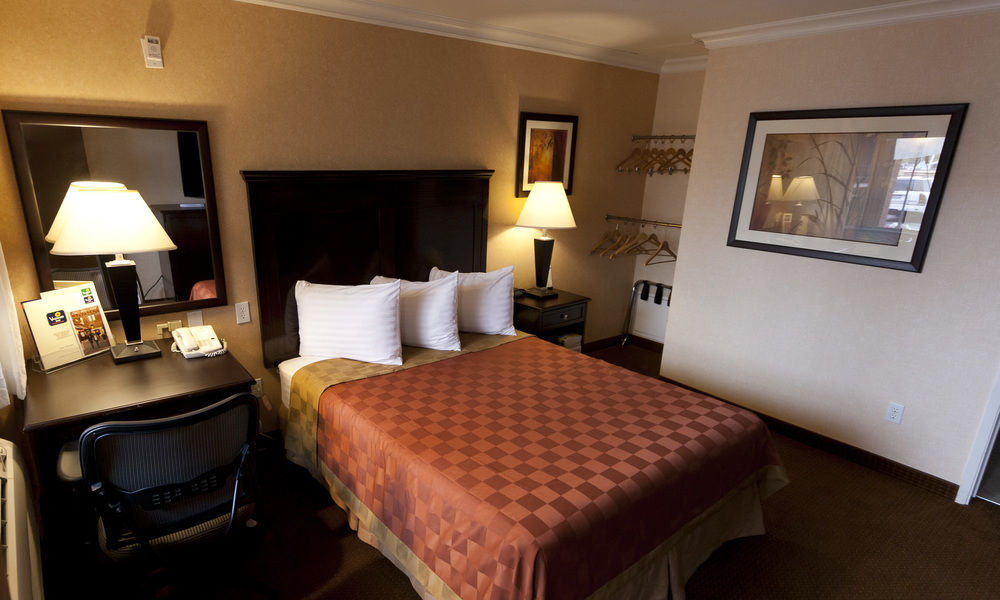 Pasadena Rose & Crown Hotel Екстер'єр фото